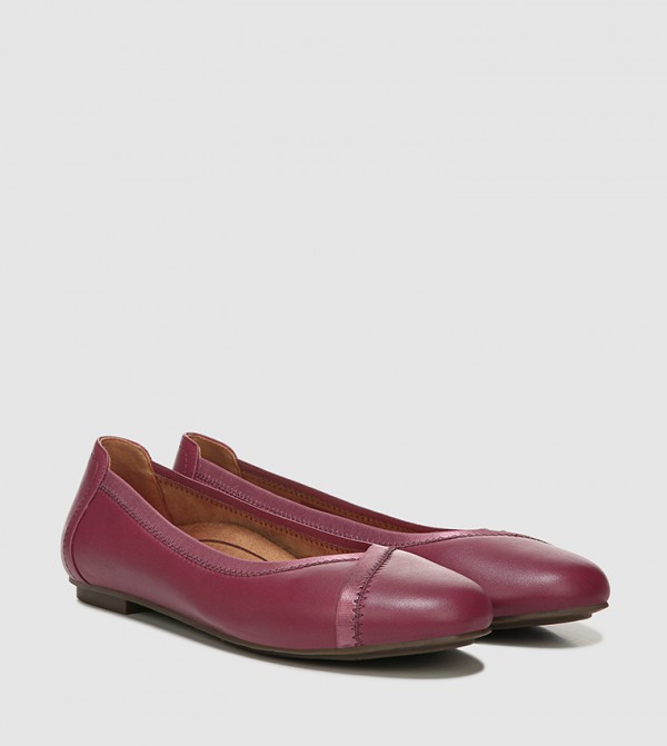 Vionic shoes on clearance sale