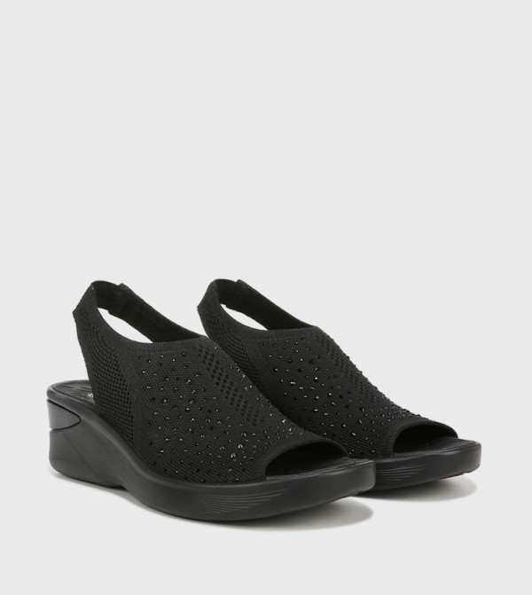 Shop Bzees Online Buy Latest Collections On 6thStreet Qatar
