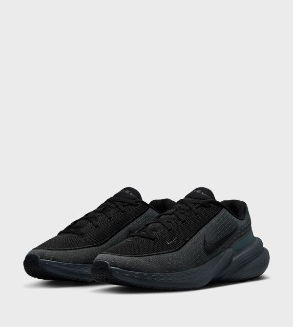 Nike Nike - Black Low Top
