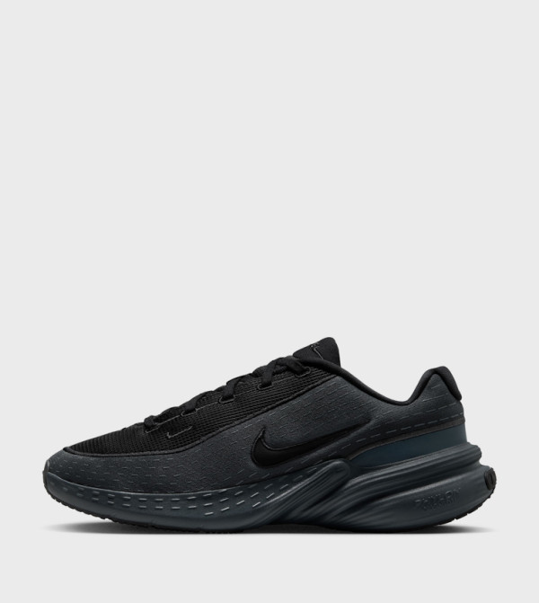 Nike Nike - Black Low Top