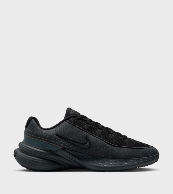 Nike Nike - Black Low Top