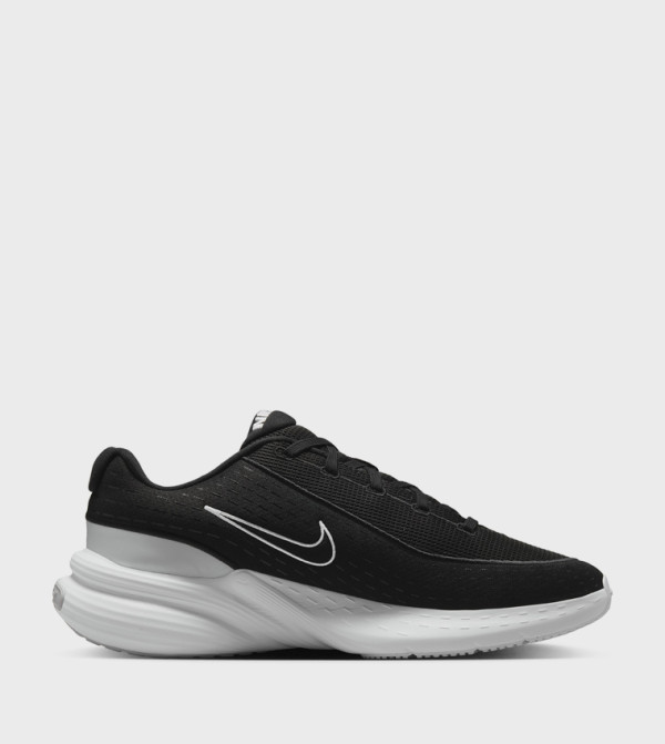 Nike  Sneakers - Black Low Top