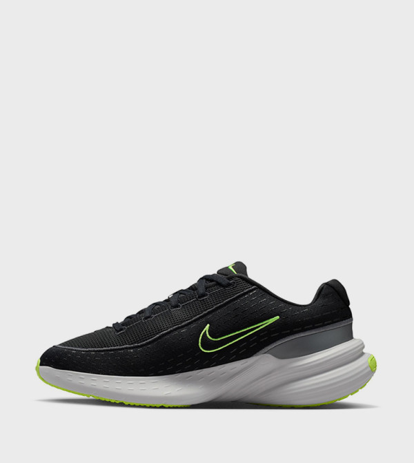 Nike  - Black Running Shoes