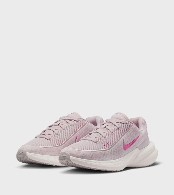 Nike  - Pink Running Shoes