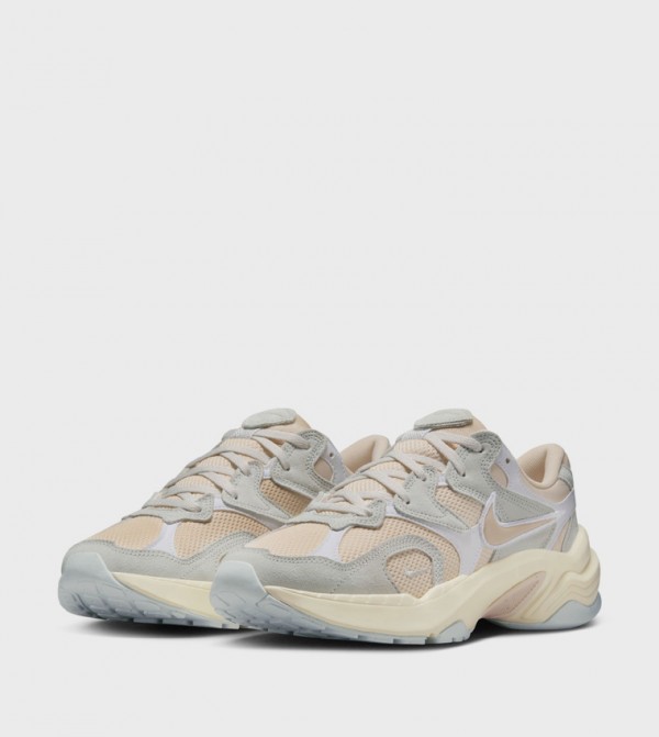 Nike Nike - Beige Running Shoes