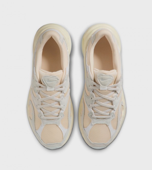 Nike Nike - Beige Running Shoes