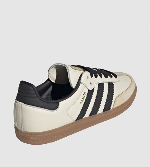 اديداس أحذية - أبيض أحذية برقبة منخفضة