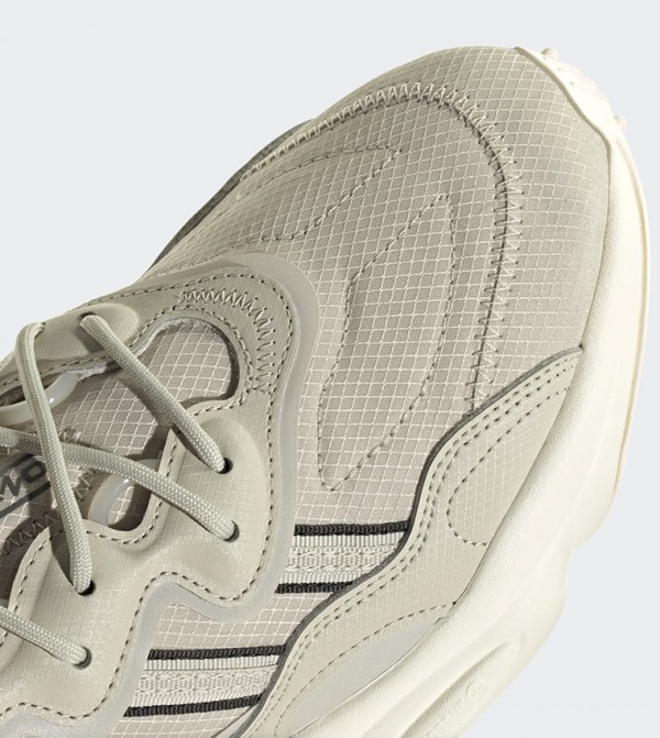 Adidas Sneakers - Beige Low Top