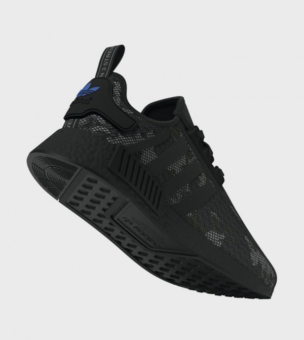 اديداس اديداس - أسود أحذية برقبة منخفضة