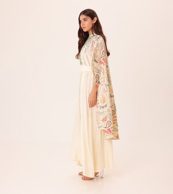 اكسا ملابس عربية - بيج Jalabiyas