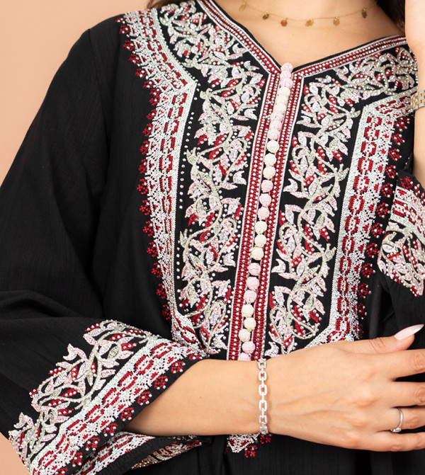 اكسا أيكسا - أسود Jalabiyas