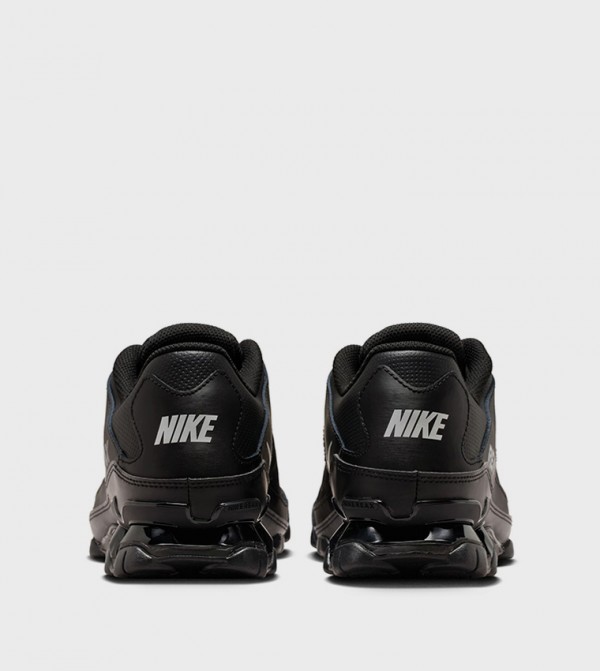 Nike  Training Shoes - Black Training Shoes