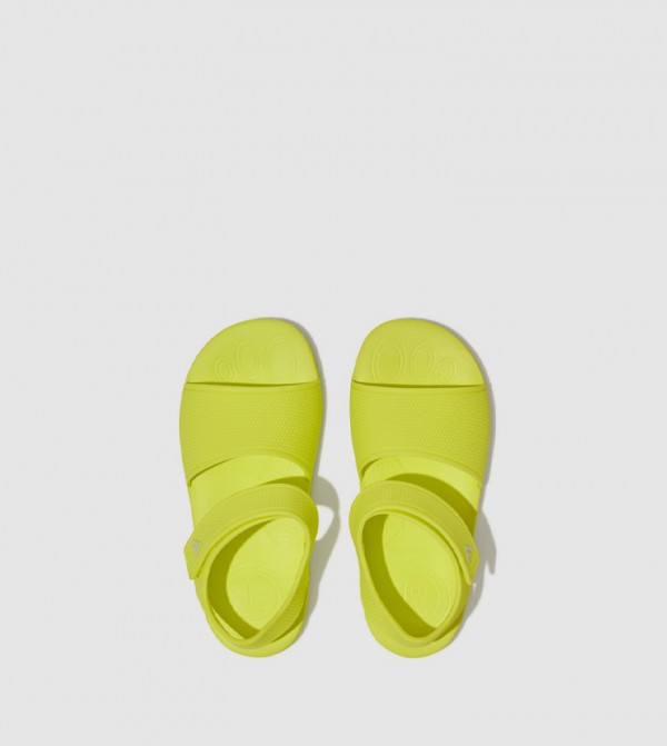 Yellow fit flops deals
