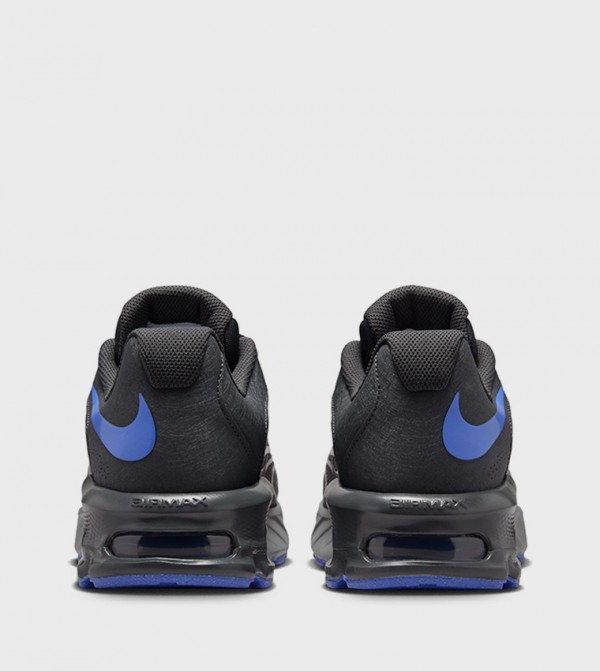 Nike Nike - Black Low Top