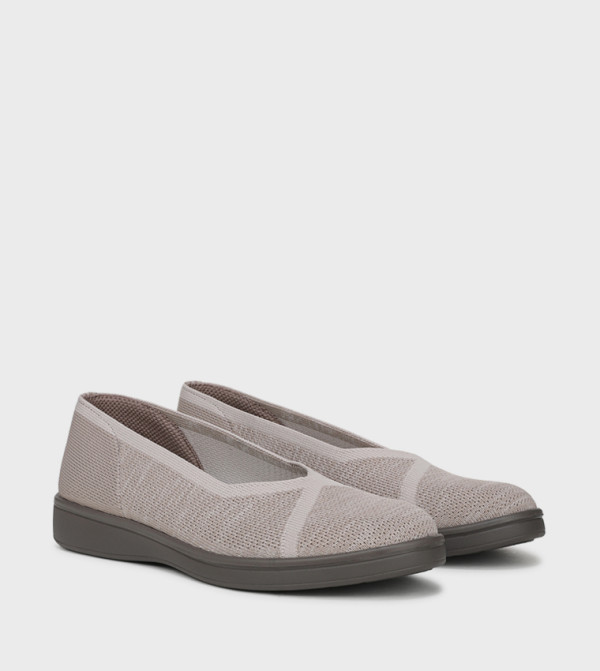 Naturalizer  - Taupe undefined