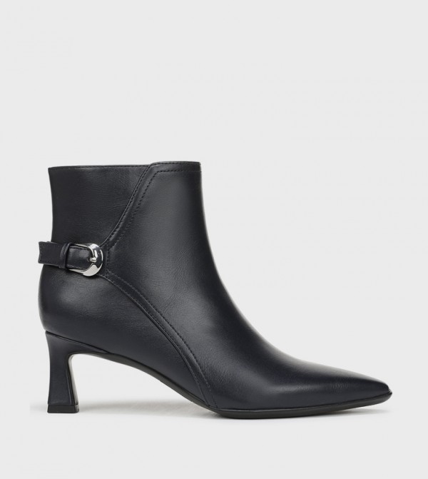 Naturalizer Boots - Black Ankle length Boots