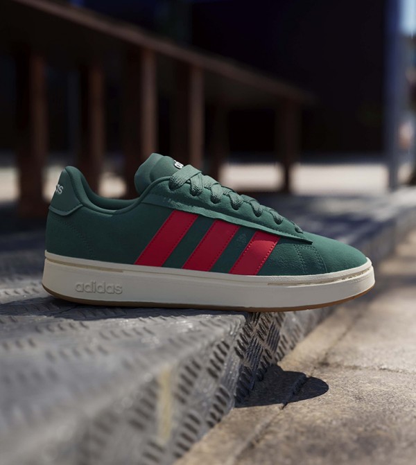 Adidas  - Green Low Top