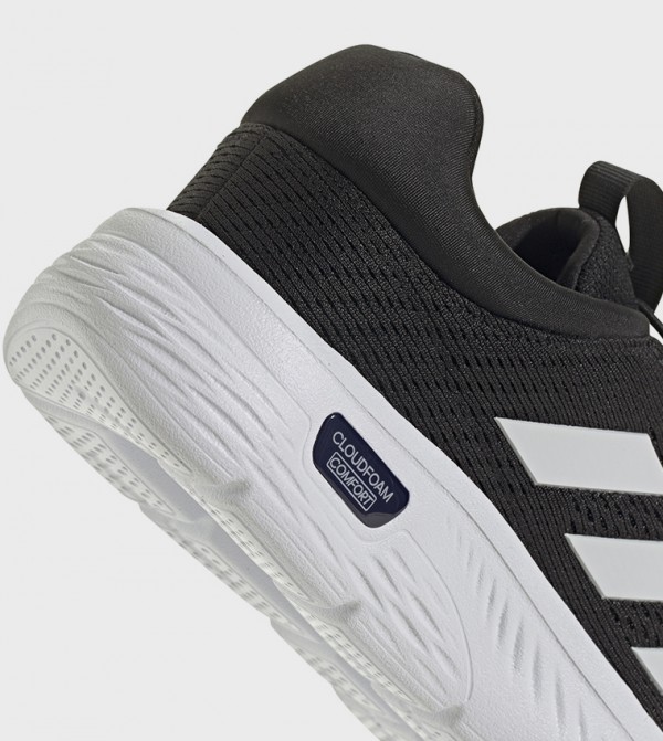 Adidas  Sneakers - Black Low Top