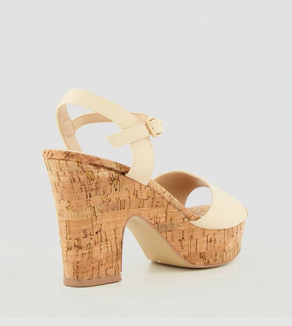 هيد أوفر هيلز  - بيج Block Heels