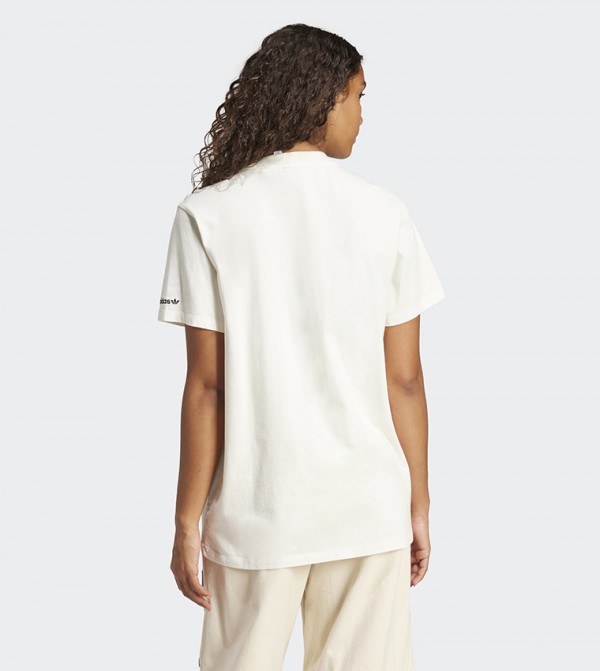 اديداس  تيشيرتات - أوف وايت  Short Sleeve T-Shirts