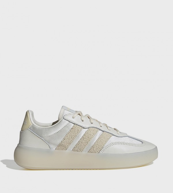Adidas Adidas - Off White Low Top