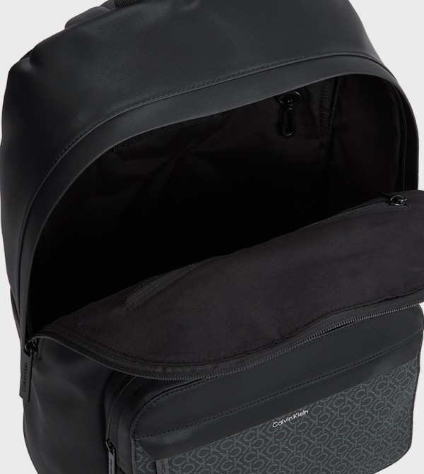 Calvin Klein Calvin Klein - Black undefined