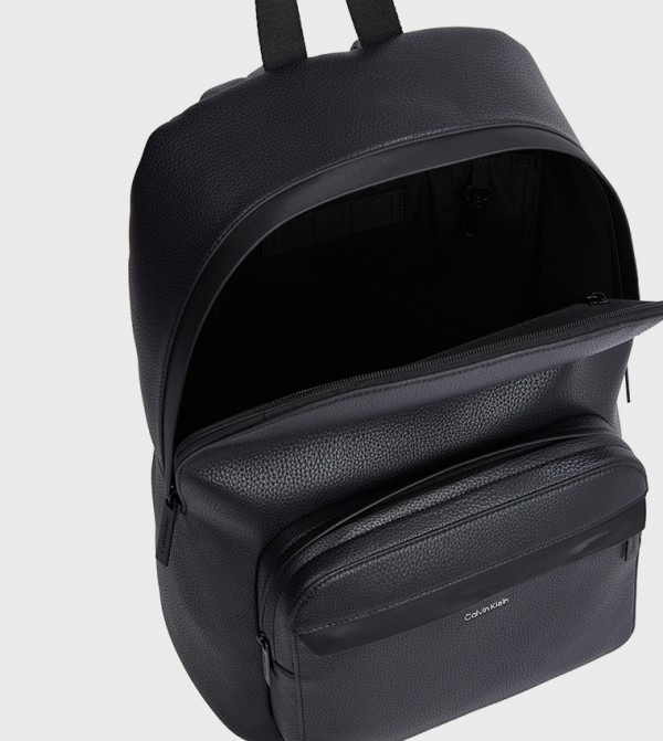 Calvin Klein Calvin Klein - Black undefined