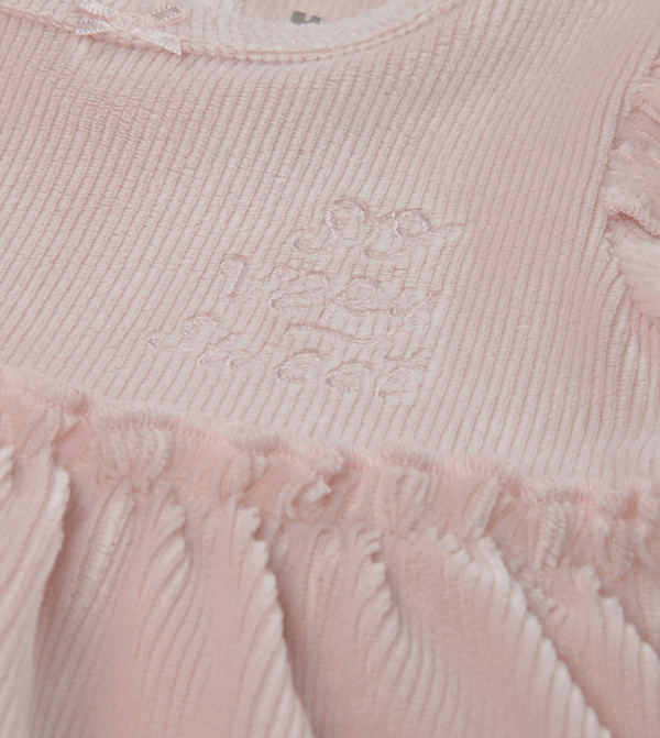 هاجيز  - وردي "مجموعات الملابس "