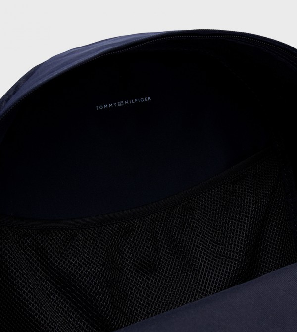 تومي هيلفيغر تومي هيلفيغر - كحلي حقيبة ظهر