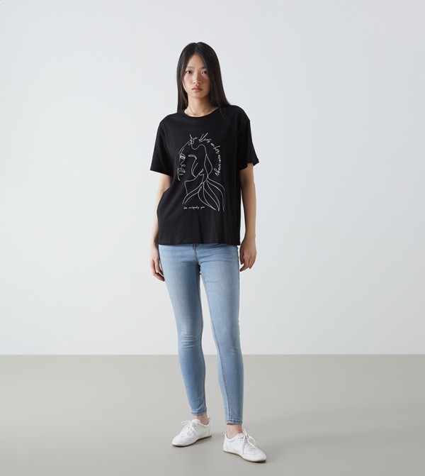 اٍل سي واي كيكي اٍل سي واي كيكي - أسود تيشيرتات كاجوال