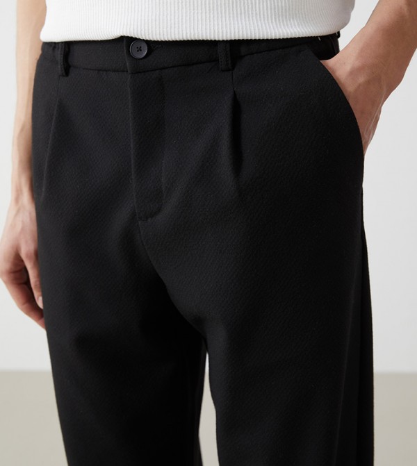 LC Waikiki LC Waikiki - Black Casual Pants