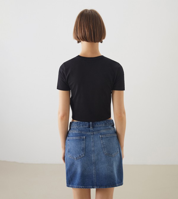 LC Waikiki LC Waikiki - Black Short Sleeve T-Shirts
