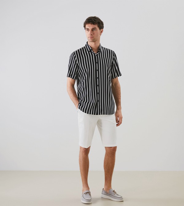 LC Waikiki LC Waikiki - Black Casual Shirts