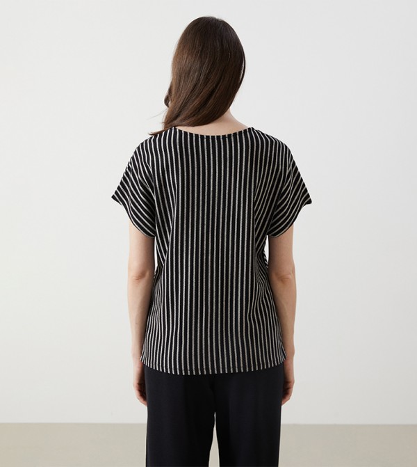 LC Waikiki LC Waikiki - Black Casual Tops