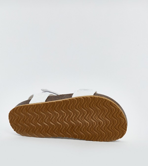 LC Waikiki LC Waikiki - White Casual Sandals