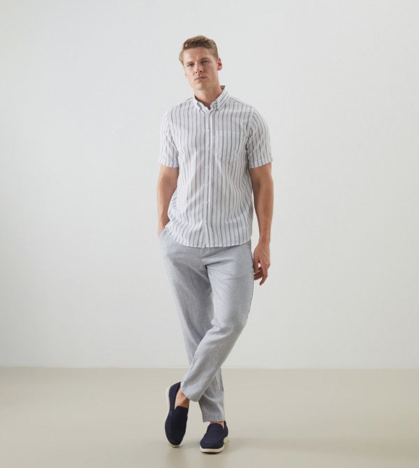 LC Waikiki LC Waikiki - White Casual Shirts