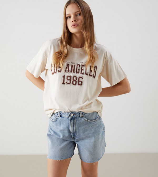 LC Waikiki LC Waikiki - Beige Casual T-Shirts