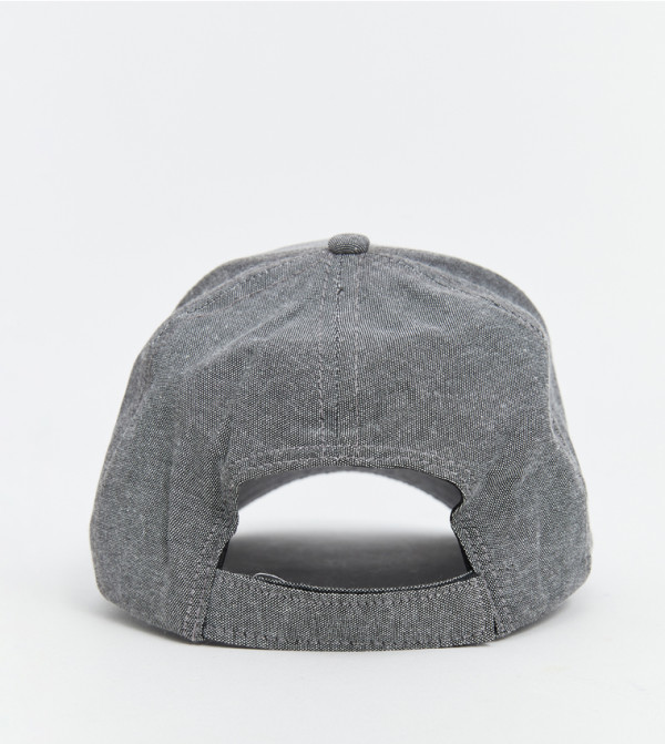 اٍل سي واي كيكي  كابات وقبعات - رمادي Baseball Caps