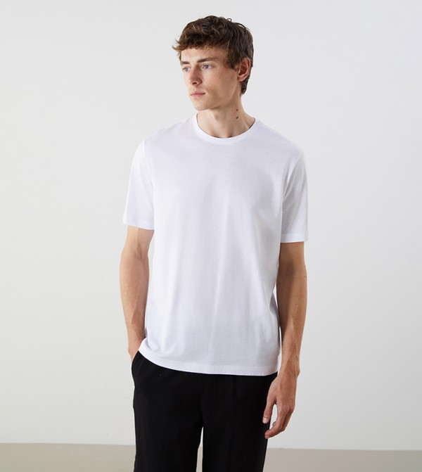 LC Waikiki LC Waikiki - White Round Neck T-Shirts