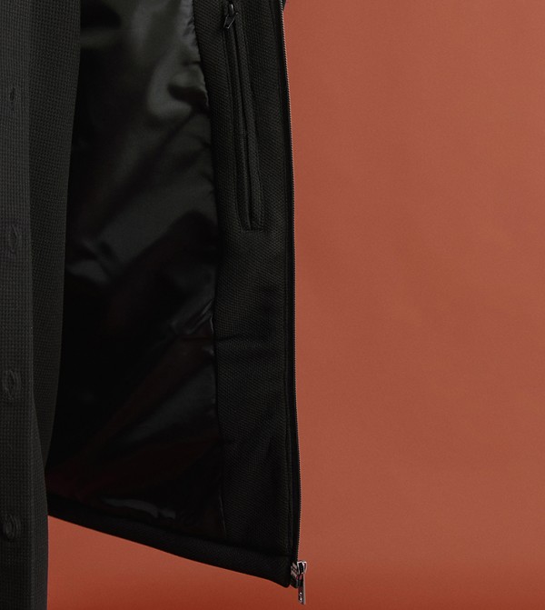 LC Waikiki LC Waikiki - Black Puffer Jackets