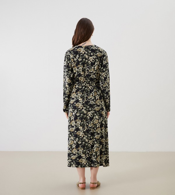 LC Waikiki LC Waikiki - Multi Midi Dresses