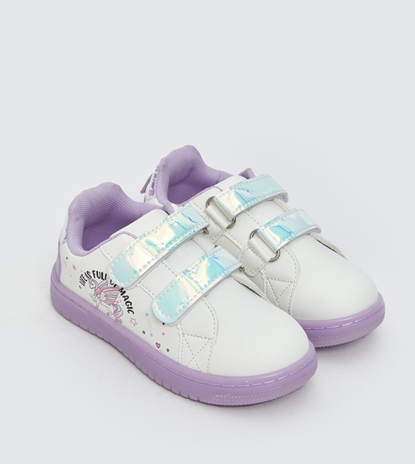 اٍل سي واي كيكي  أحذية - أبيض أحذية كاجوال 