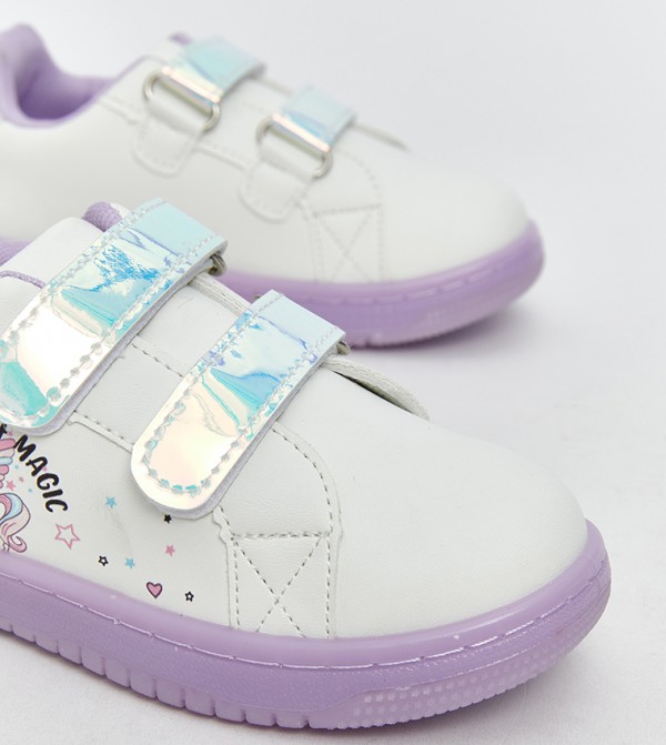 اٍل سي واي كيكي  أحذية - أبيض أحذية كاجوال 