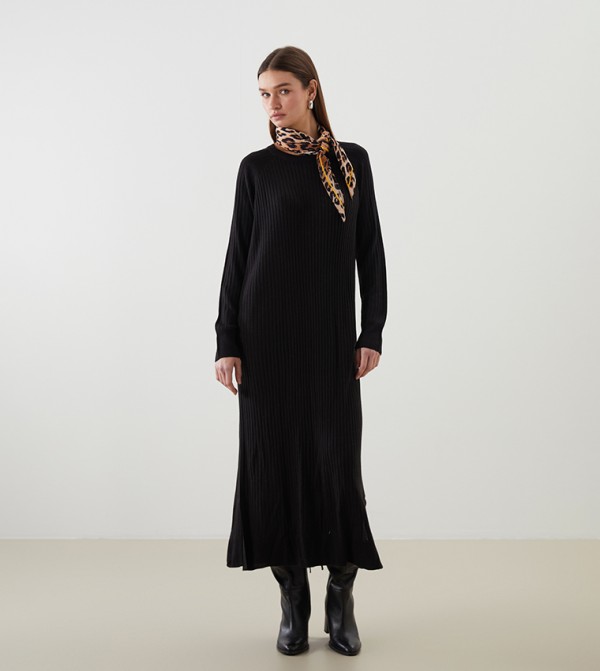 LC Waikiki LC Waikiki - Black Midi Dresses