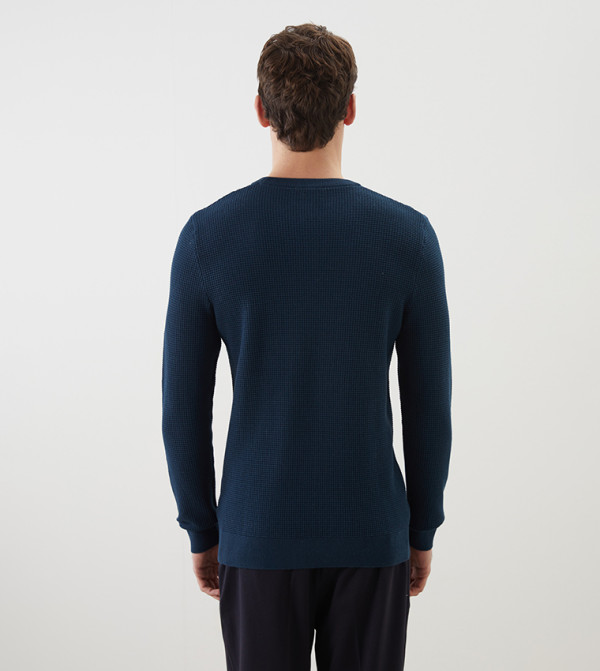 LC Waikiki LC Waikiki - Blue Round Neck Sweaters