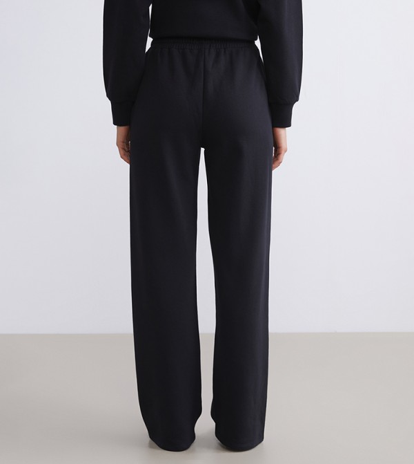 LC Waikiki LC Waikiki - Black Sweatpants