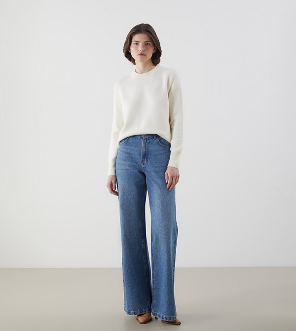 LC Waikiki LC Waikiki - Ecru Round Neck Sweaters