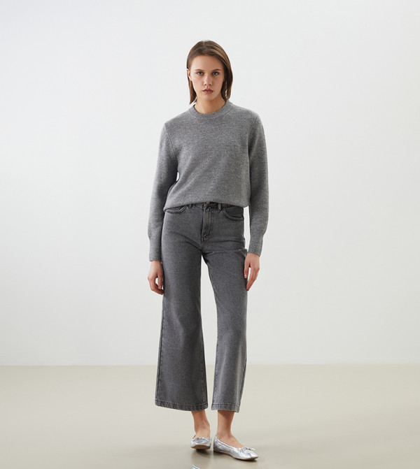 اٍل سي واي كيكي اٍل سي واي كيكي - رمادي Round Neck Sweaters