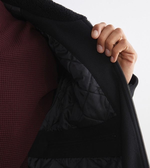 اٍل سي واي كيكي  جاكيتات و معاطف - أسود جاكيتات كاجوال