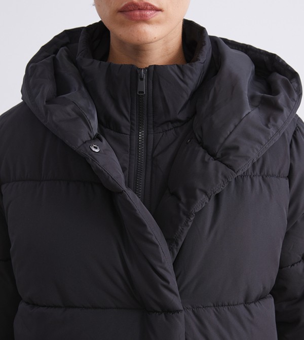 LC Waikiki  Puffer & Quilted Jackets - Black Puffer & Quilted Jackets